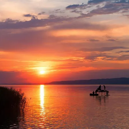 In 40846 Balatonmáriafürdő